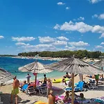 Apartment Nevenka A6 *