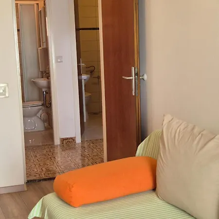 Nevenka A6 Daire Primošten